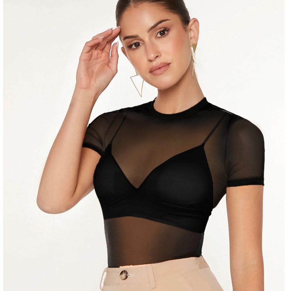 Black Short Sleeve Mesh Pullover Top Tee Shirt